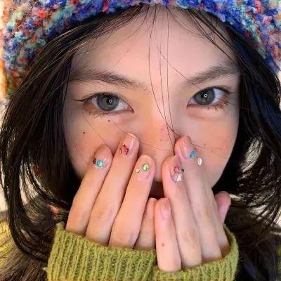 人间一天封面